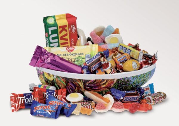 PÅSKEEGG 23 CM SMÅGODT OG IPB (CA 850G)